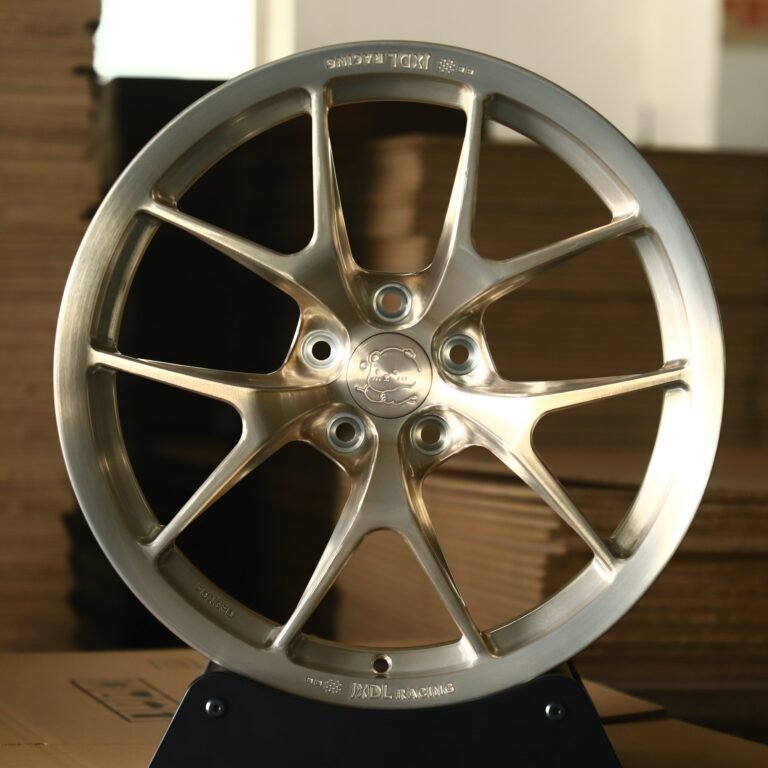 Porsche 911 wheels – Transparent Gold 5 Y-Spoke, front view