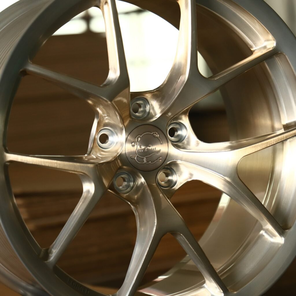 BMW M4 F82 wheels – Transparent Gold 5 Y-Spoke, lip and barrel detail