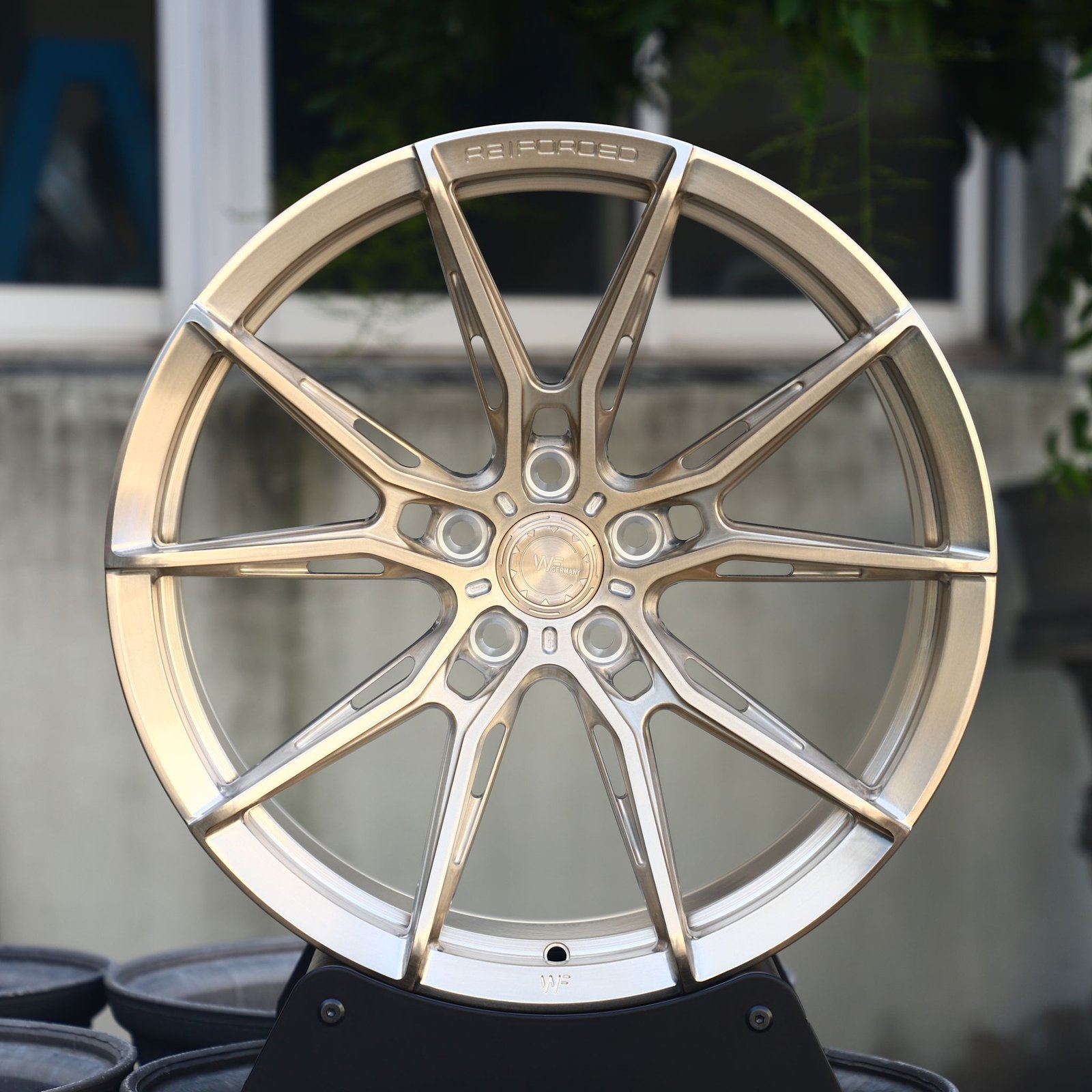 Audi RS3 wheels – Transparent Gold 5 Y-Spoke Side-Milled, front view