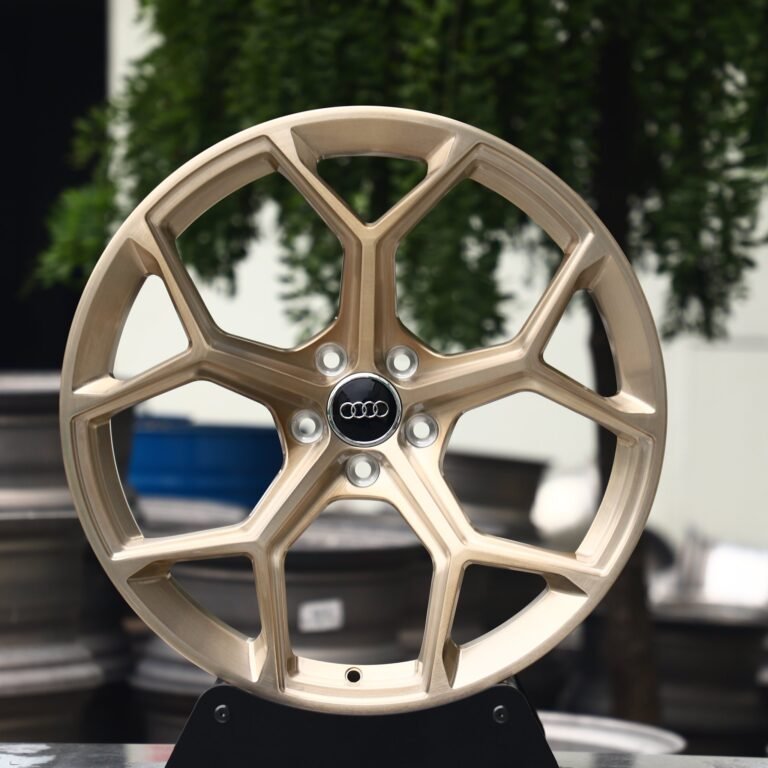 Porsche 911 wheels – Transparent Gold Custom, front view