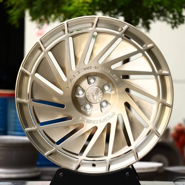 Porsche 911 wheels – Transparent Gold Directional Milled, front view