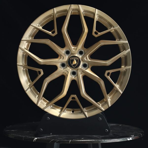 Lamborghini Huracan wheels – Transparent Gold Petal, front view