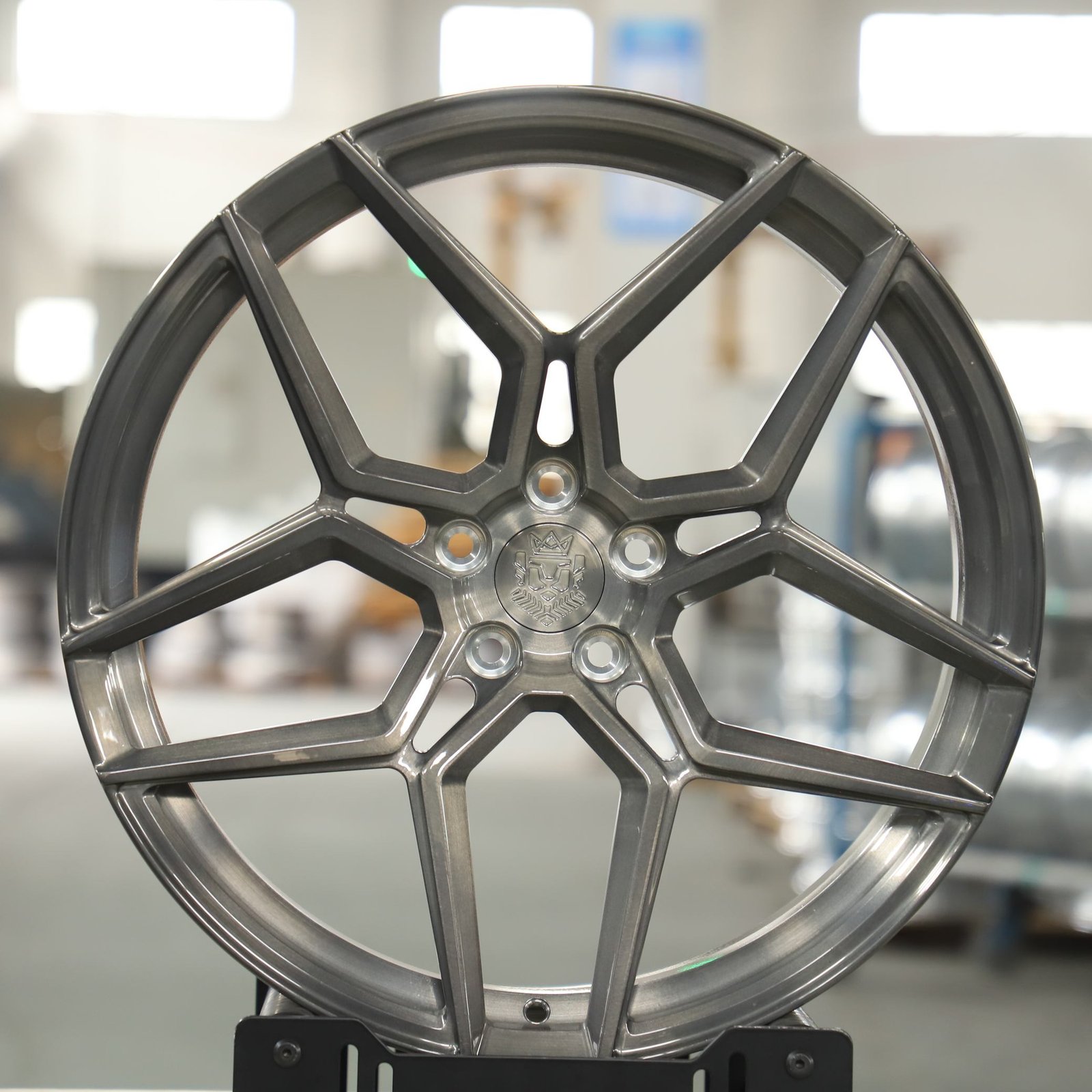 Tesla Model Y wheels – Transparent Gray 5 Y-Spoke, front view