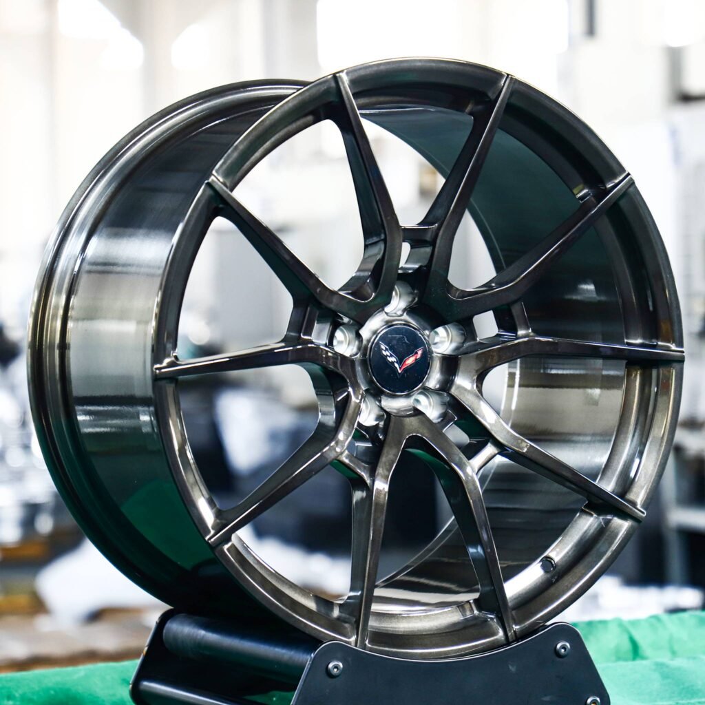 Honda Civic Type R wheels – Transparent Gray 5 Y-Spoke, angled view