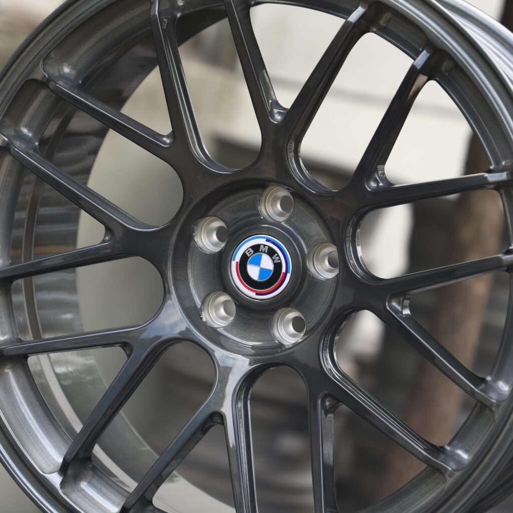 BMW M2 G87 wheels – Transparent Gray 8 Y-Spoke (BMW OEM-Style), lip and barrel detail
