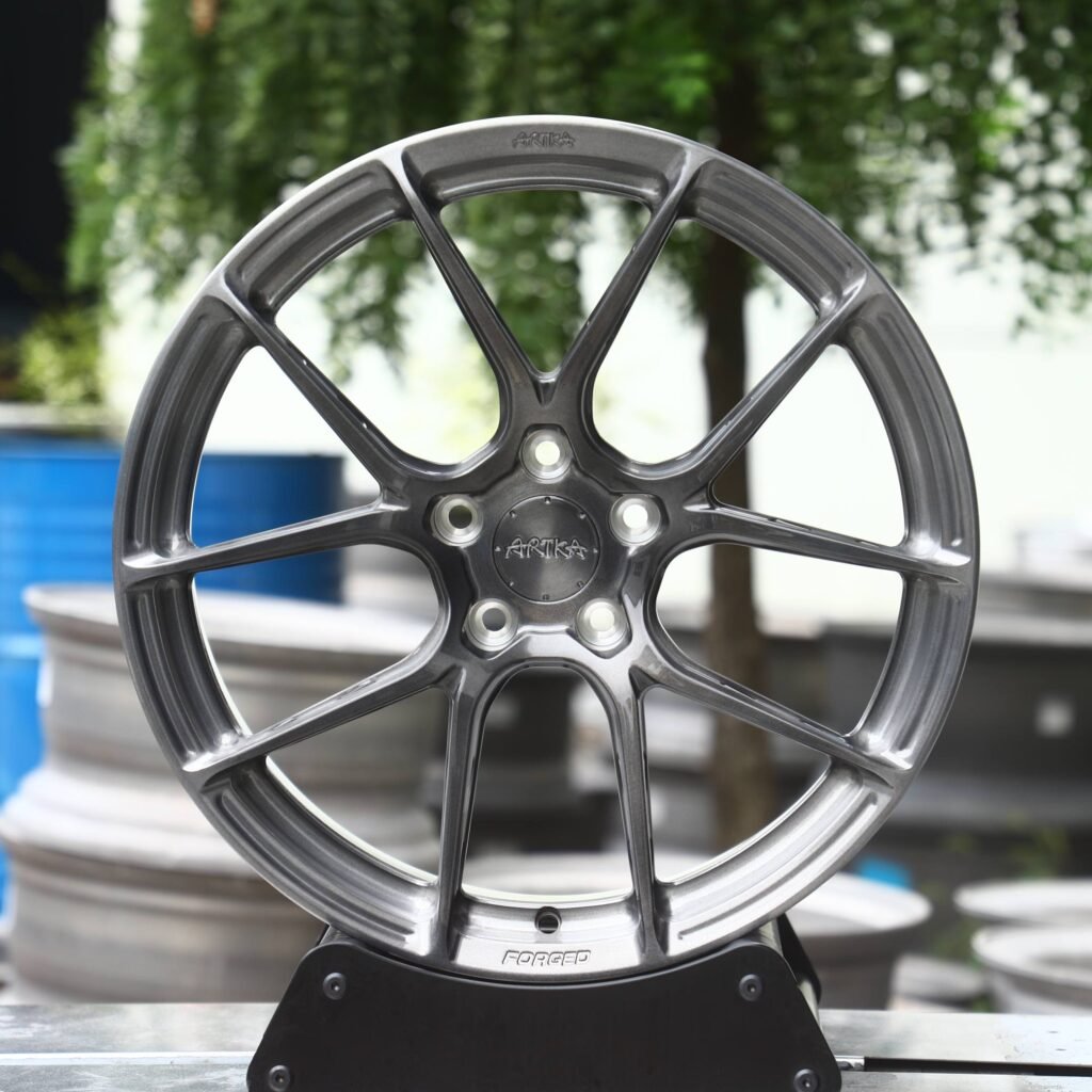 Transparent Gray Petal-Spoke Forged Wheels - Audi A6 / BMW 5 Series Fitment (5-Lug) Monoblock forged wheel
