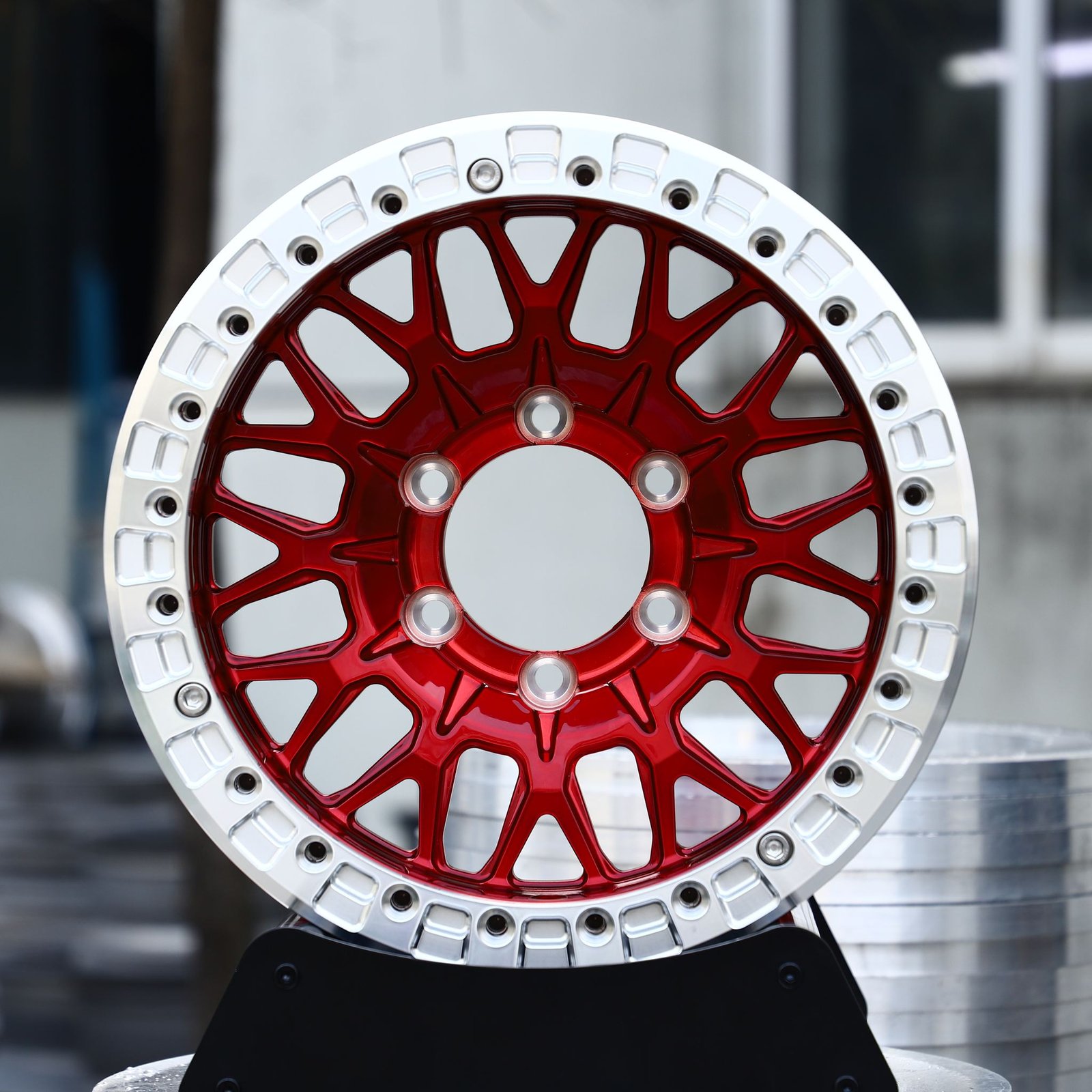 Ford F-150 wheels – Transparent Red / Silver Mesh, front view