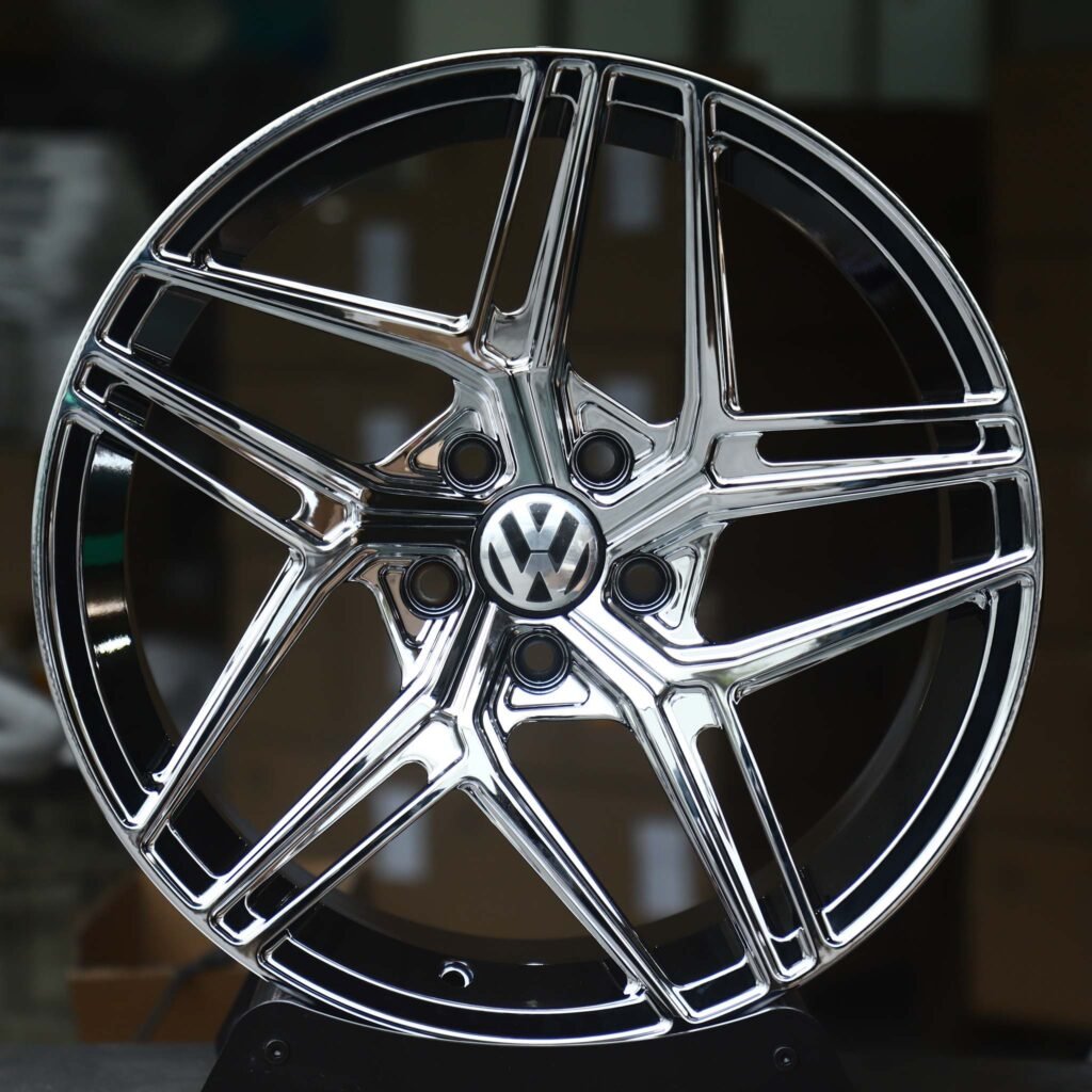 Volkswagen Golf wheels – Chrome Twin 5-Spoke (Volkswagen OEM-Style), front view
