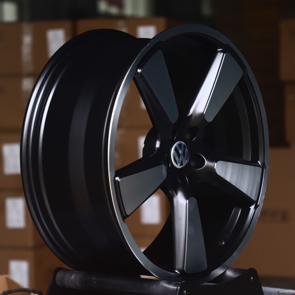 5x112 wheels – Black / Machined Curved 5-Spoke (Volkswagen OEM-Style), side view
