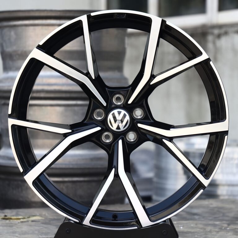 Volkswagen Golf wheels – Black / Machined 5 Twin-Spoke (Volkswagen OEM-Style), front view