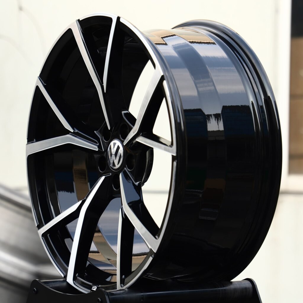 5x112 wheels – Gloss Black Machined 5 Y-Spoke (Volkswagen OEM-Style), side view