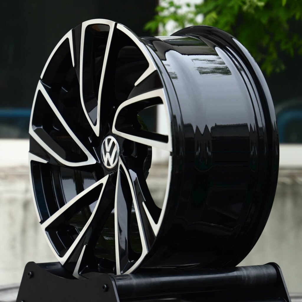 5x112 wheels – Gloss Black Machined Directional (Volkswagen OEM-Style), side view