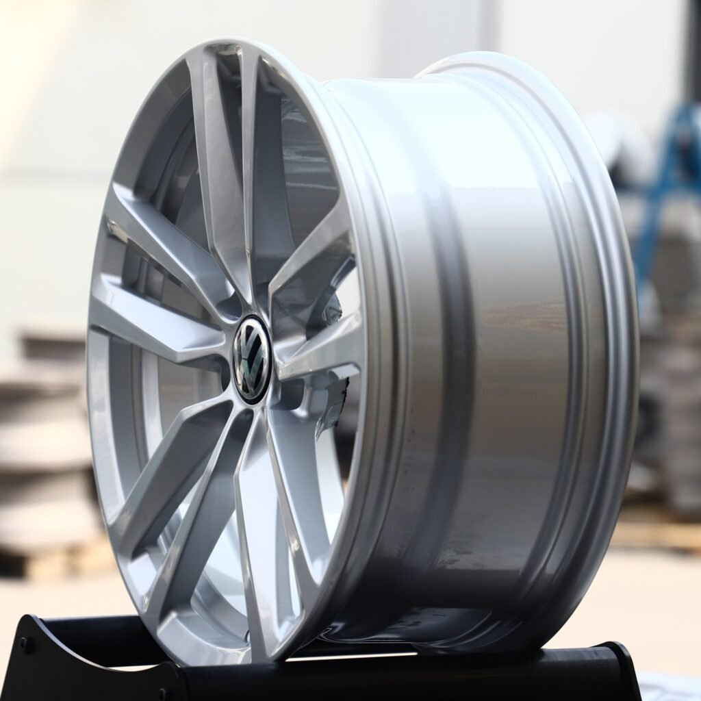 5x112 wheels – Brushed Silver 5 Twin-Spoke (Volkswagen OEM-Style), side view