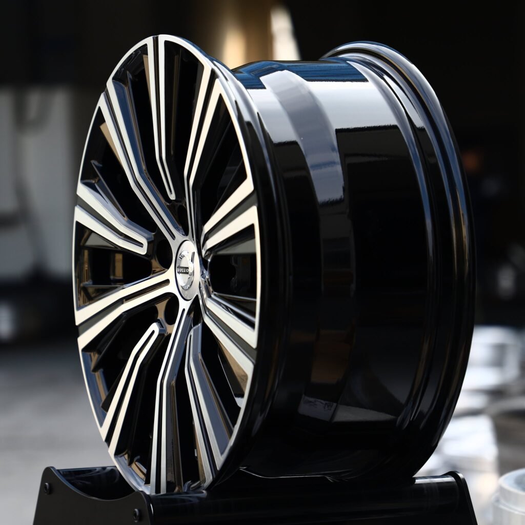 5x108 wheels – Gloss Black / Machined Multi-Spoke (Volvo OEM-Style), side view