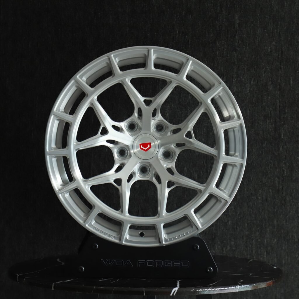 Tesla Model Y wheels – Vossen Bright Silver 5 Y-Spoke Brushed Double-Ring, front view