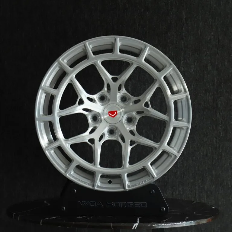 Tesla Model Y wheels – Vossen Bright Silver 5 Y-Spoke Brushed Double-Ring, front view