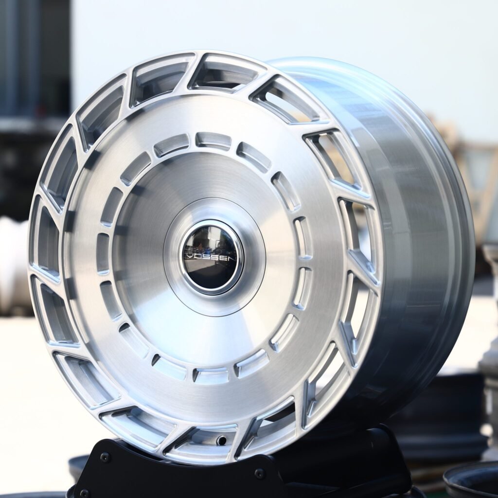 Ford Mustang wheels – Bright Silver Full-Face Directional Milled (Vossen HF-9-Style), angled view