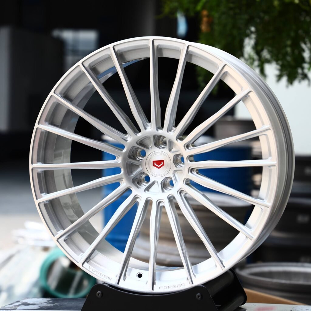 Vossen Brushed Silver Multi-Spoke Forged Wheels - Audi A6 / BMW 5 Series Fitment (5-Lug) view 2