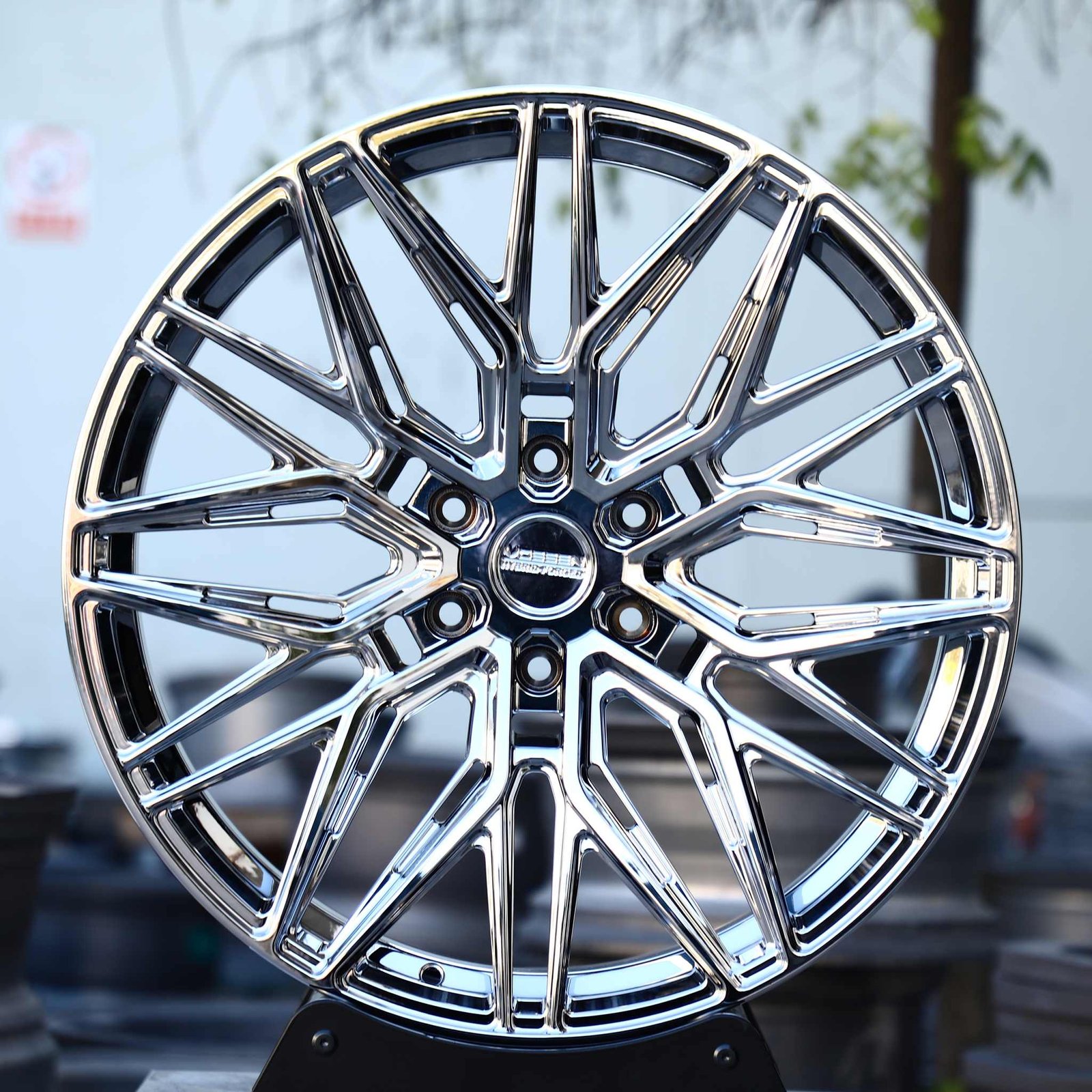 Tesla Model Y wheels – Chrome Side-Milled Cut-Out (Vossen HF-7-Style), front view