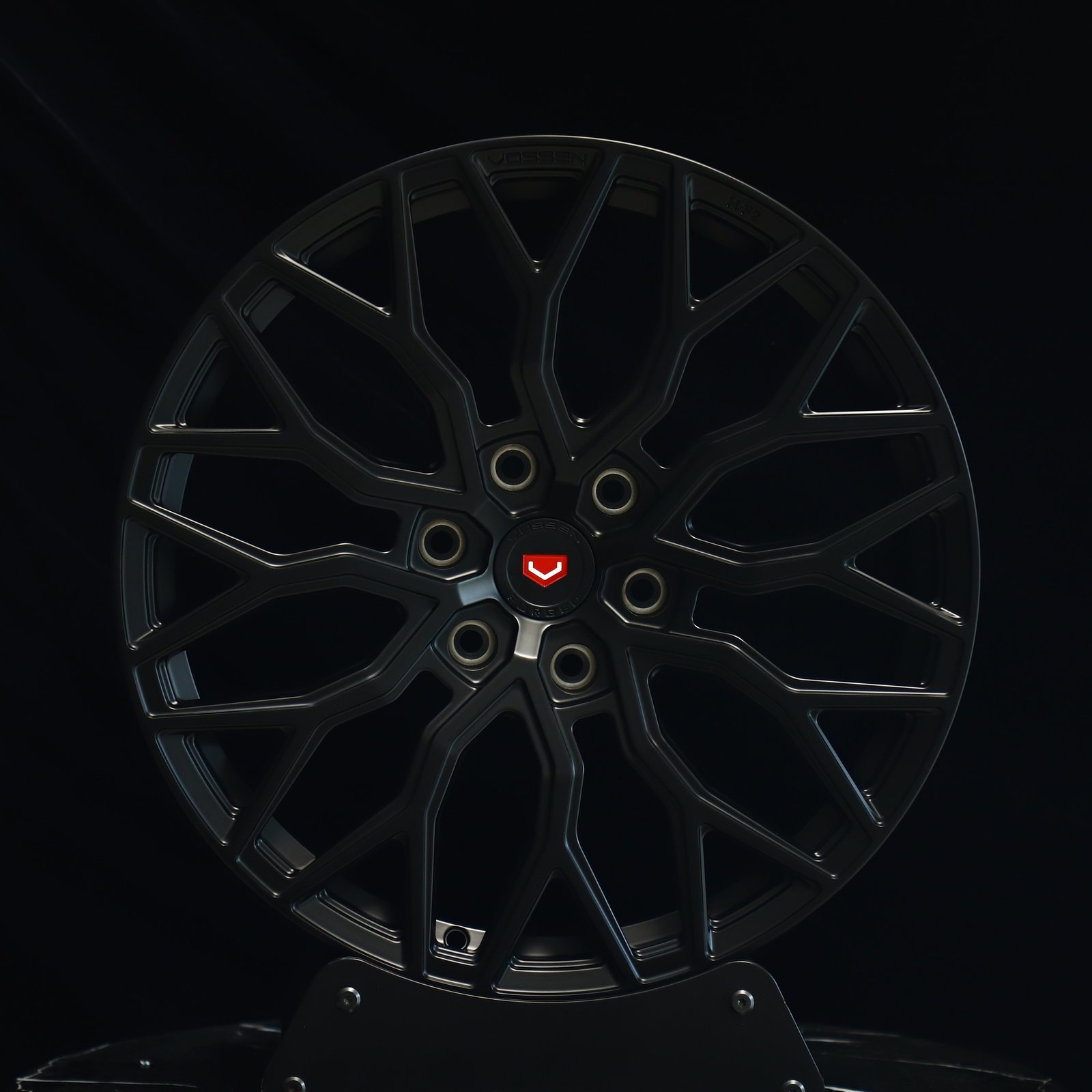 Ford F-150 wheels – Gloss Black 12 Y-Spoke (Vossen HF-2-Style), front view
