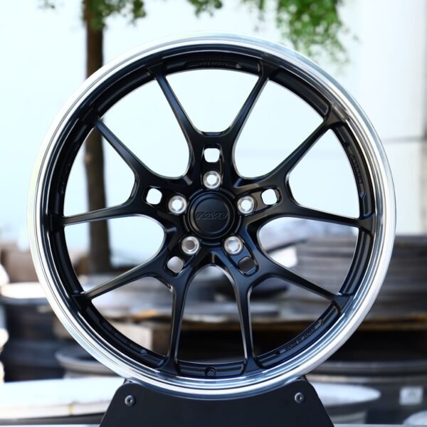 Tesla Model 3 wheels – Gloss Black 5 Y-Spoke Deep Lip (Rays-Style), front view