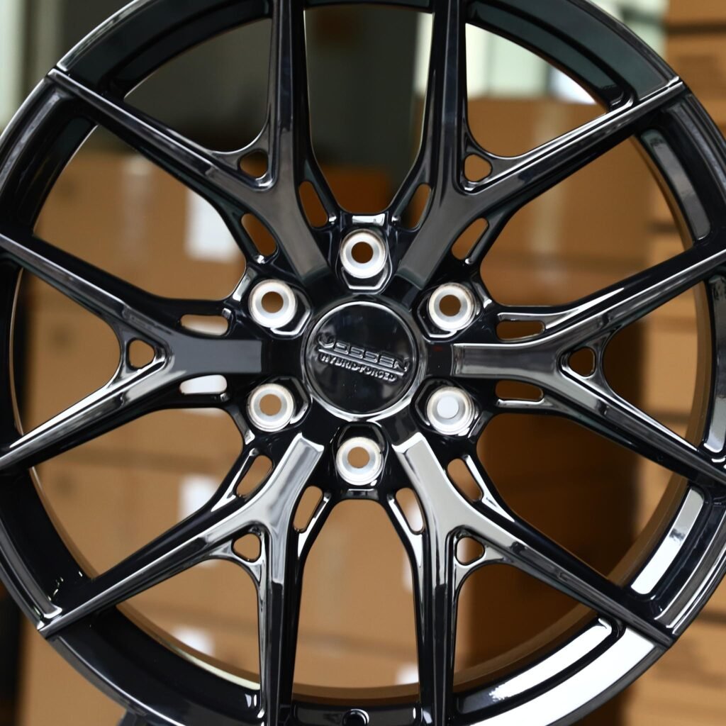 Vossen Gloss Black 6 Y-Spoke Side-Milled Forged Wheels - BMW M3 / Audi RS5 Fitment (5-Lug) view 3