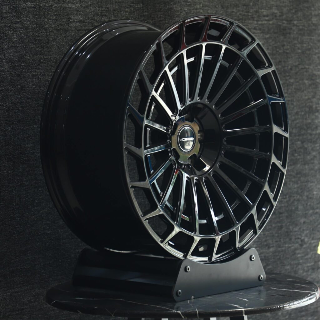 Ford Mustang wheels – Vossen Gloss Black Double-Ring, angled view
