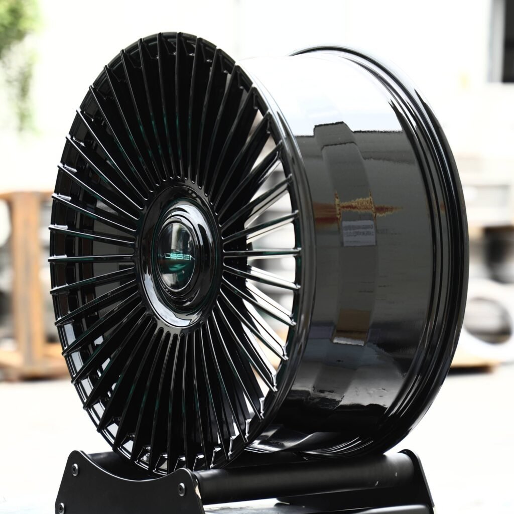 5x114.3 wheels – Gloss Black Multi-Spoke (Vossen HF-8-Style), side view