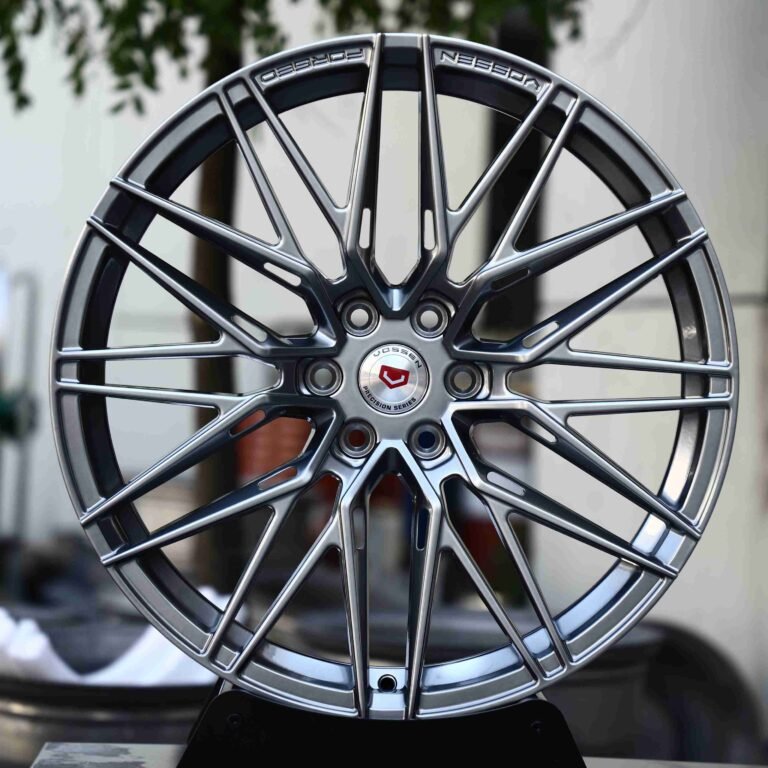 Ford F-150 wheels – Metallic Gray (Vossen HF-7-Style), front view