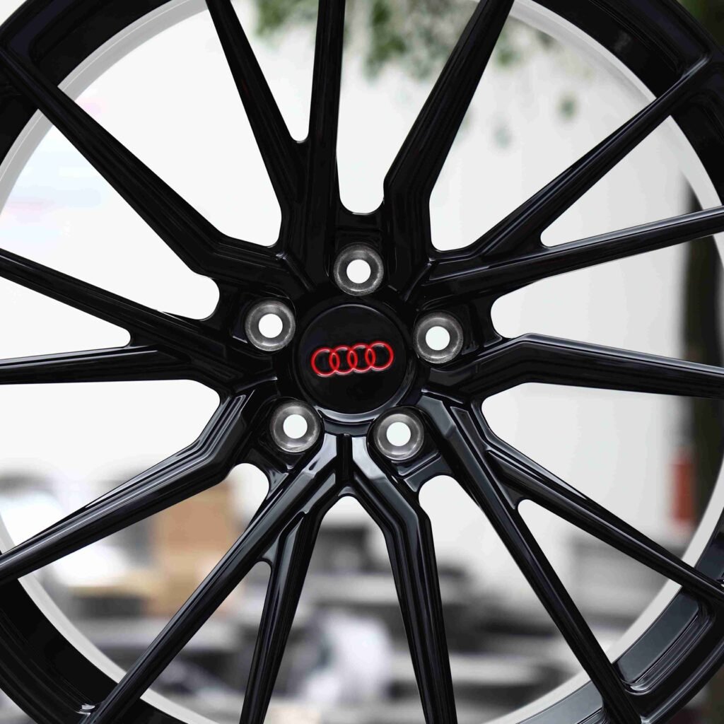 Audi RS3 8Y wheels – Matte Silver (Audi OEM-Style), lip and barrel detail