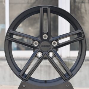 Vossen HF-1-Style Matte Silver 5-Spoke Forged Wheels – Tesla Model Y / Ford Mustang Fitment (5-Lug)