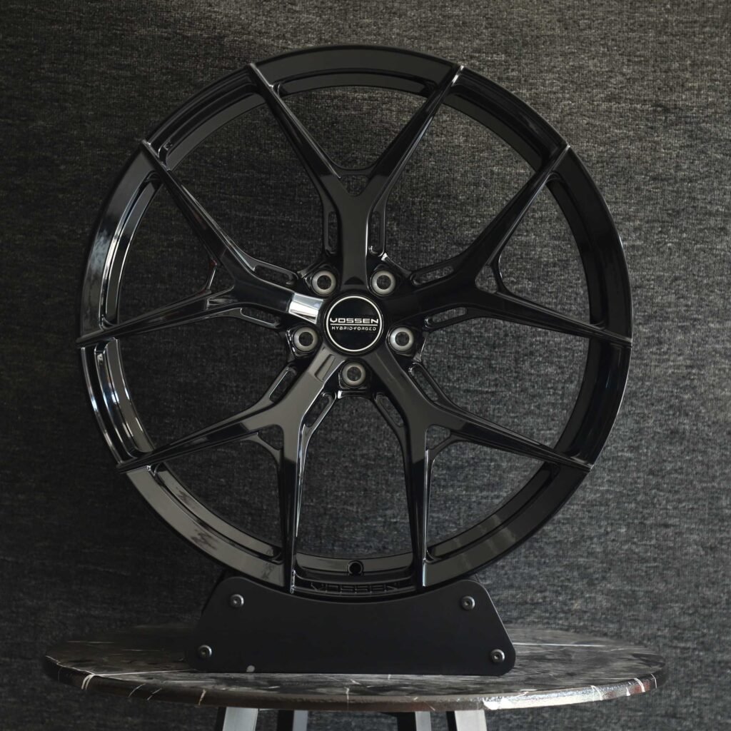 Vossen Matte Silver 5 Y-Spoke Forged Wheels - Audi A6 / BMW 5 Series Fitment (5-Lug) Monoblock forged wheel