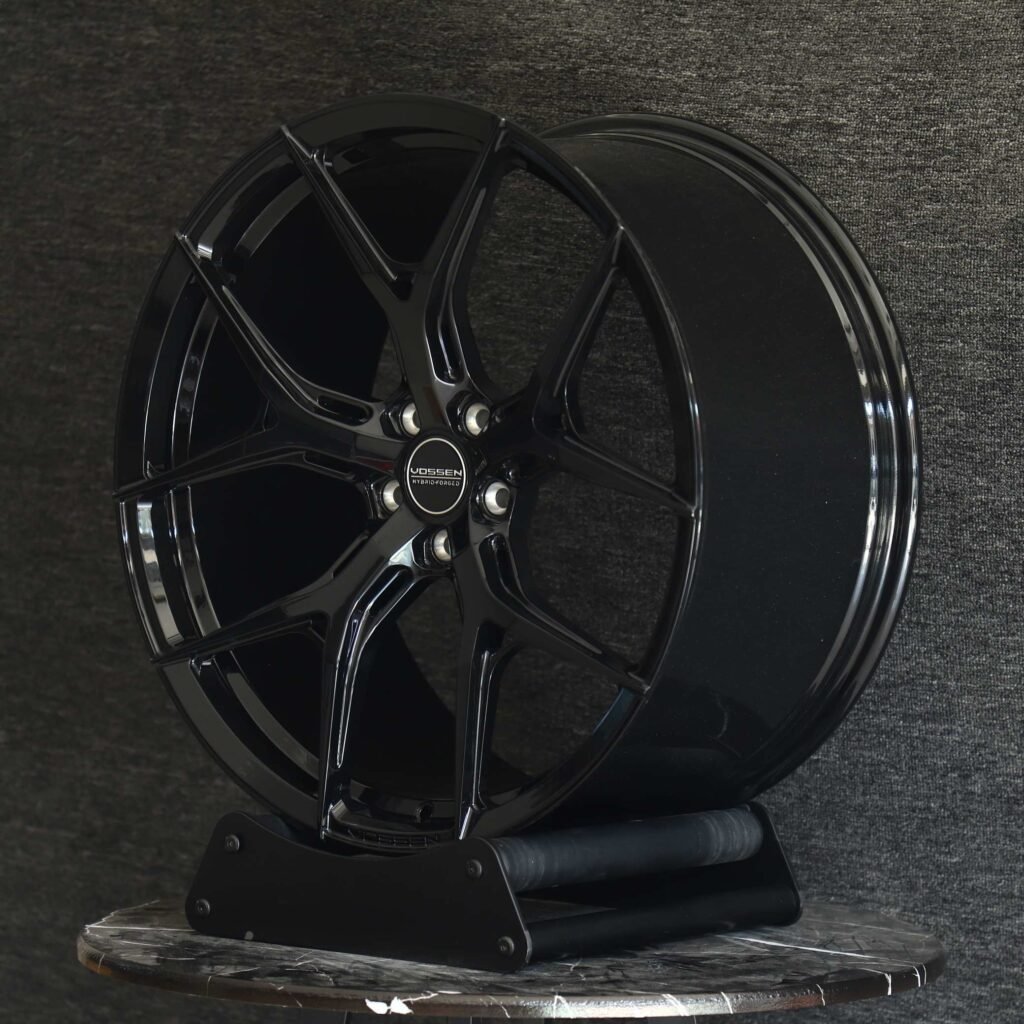 Vossen Matte Silver 5 Y-Spoke Forged Wheels - Audi A6 / BMW 5 Series Fitment (5-Lug) view 3