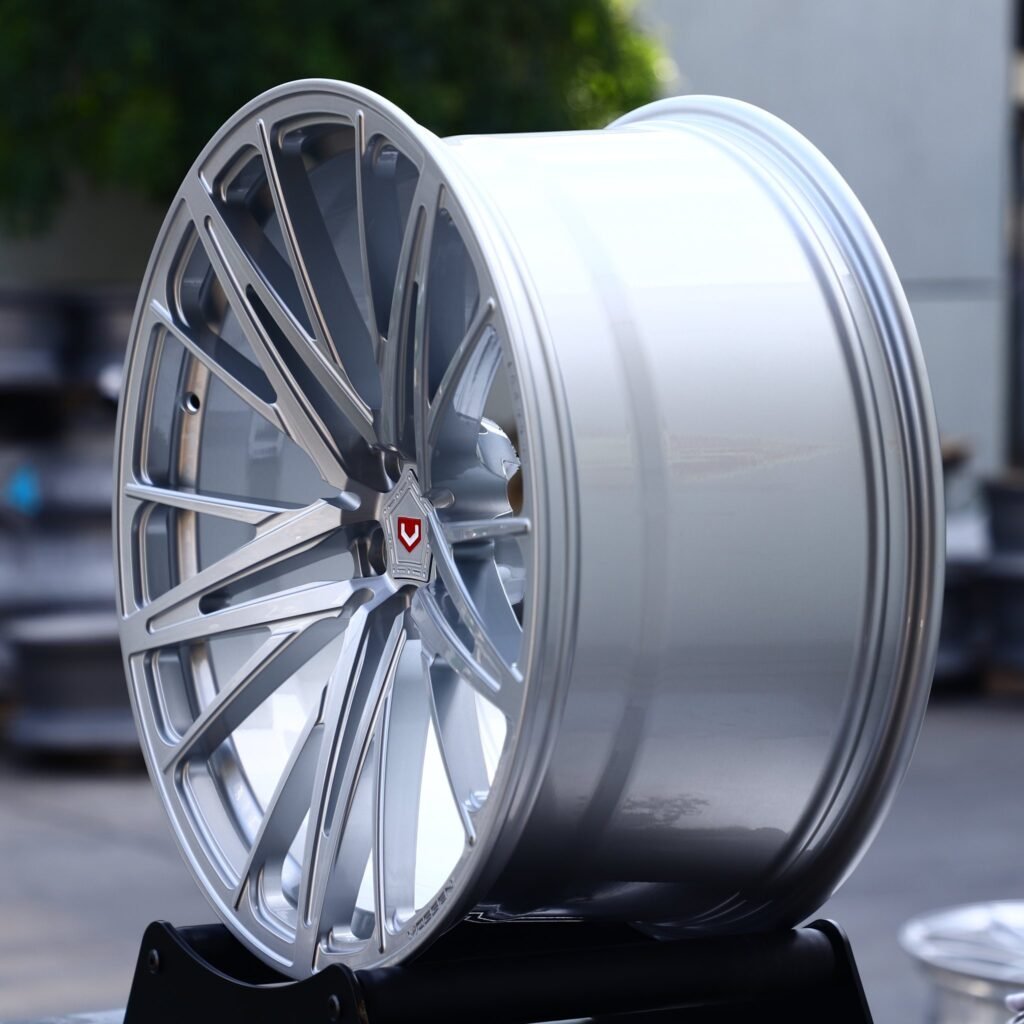 5x114.3 wheels – Matte Silver Custom (Vossen HF-7-Style), side view
