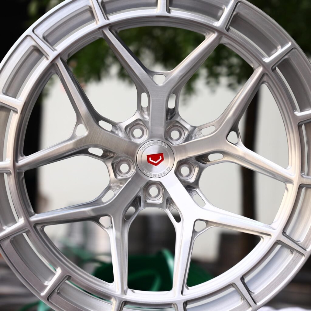 Tesla Model 3 wheels – Matte Silver Double-Ring Concave (Vossen LC3-01T-Style), lip and barrel detail