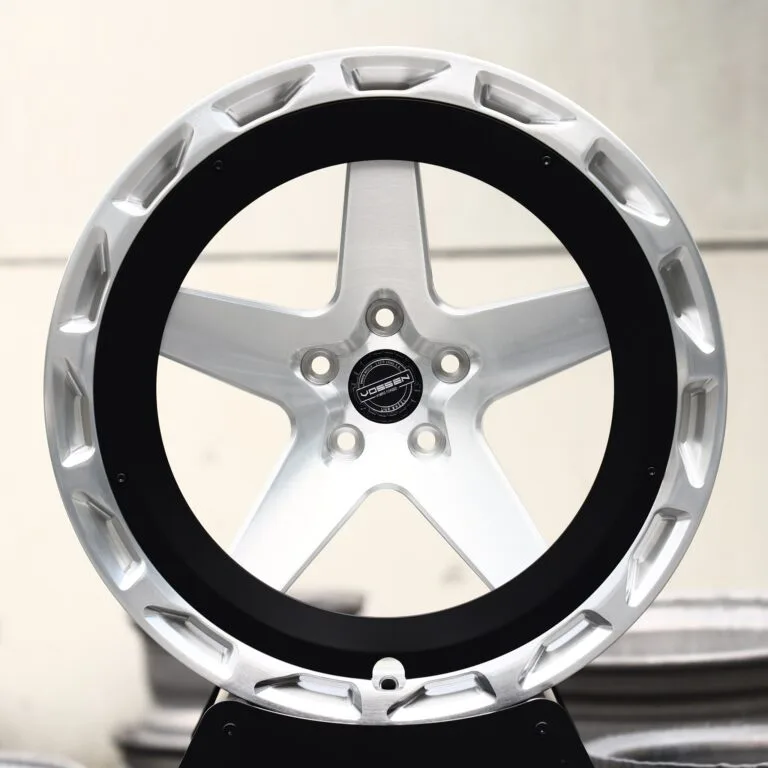 Vossen-Style Brushed Silver 5-Spoke Black Ring Lip Forged Wheels – Porsche 911 / M3, front view