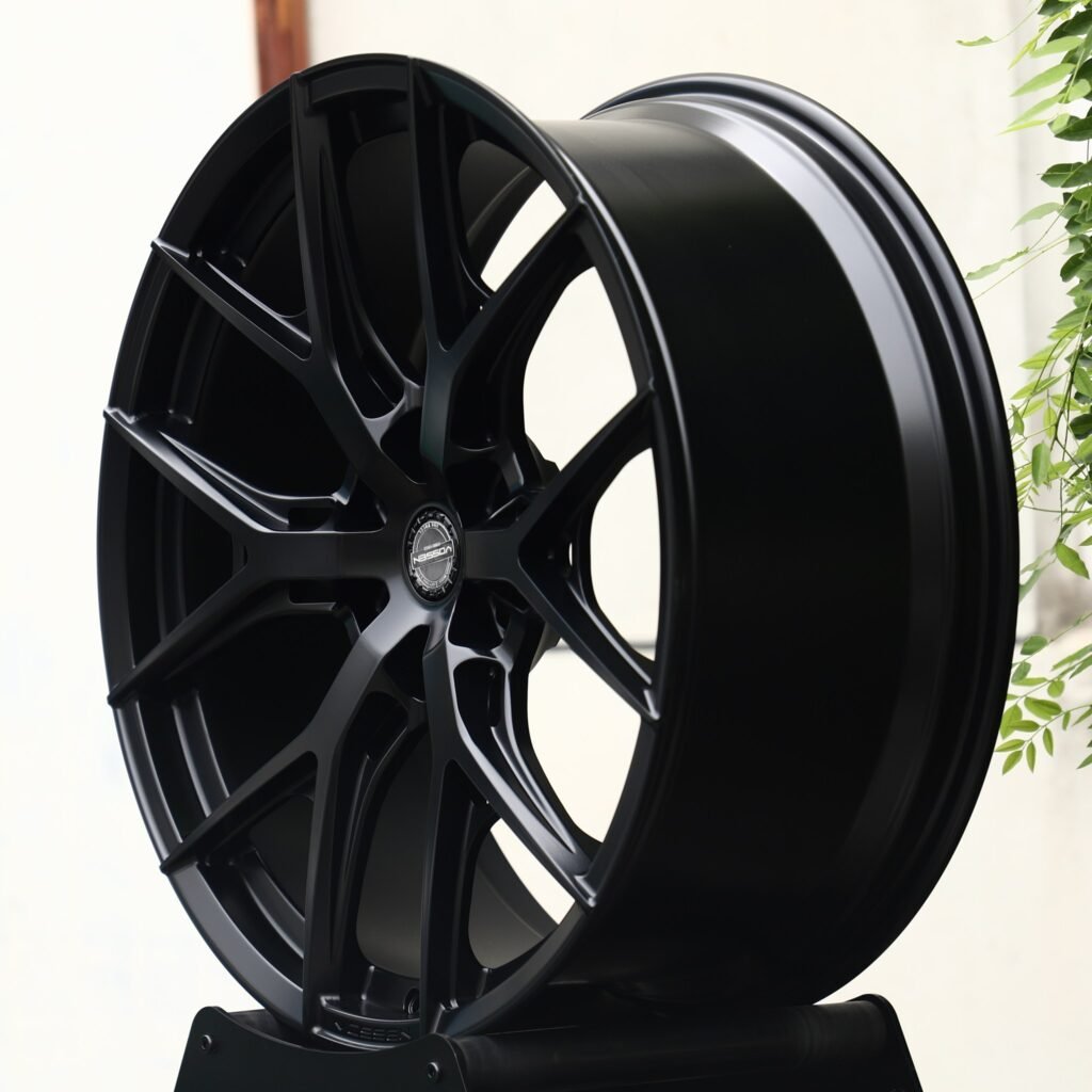 6x139.7 wheels – Matte Black 10 Y-Spoke (Vossen-Style), side view