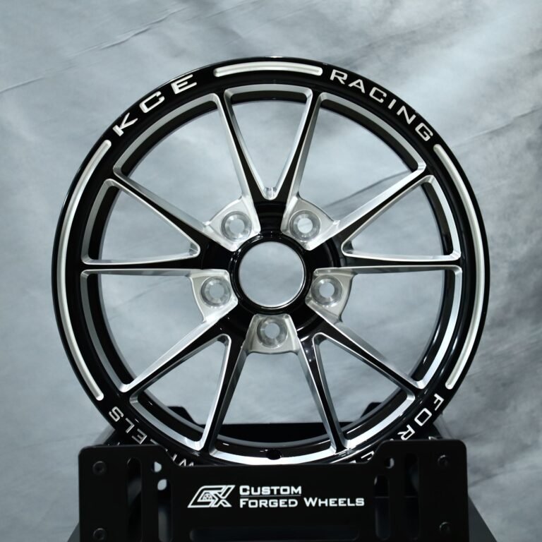 Ford Mustang wheels – Weld 5 V-Spoke Mirror Milled Beadlock, front view