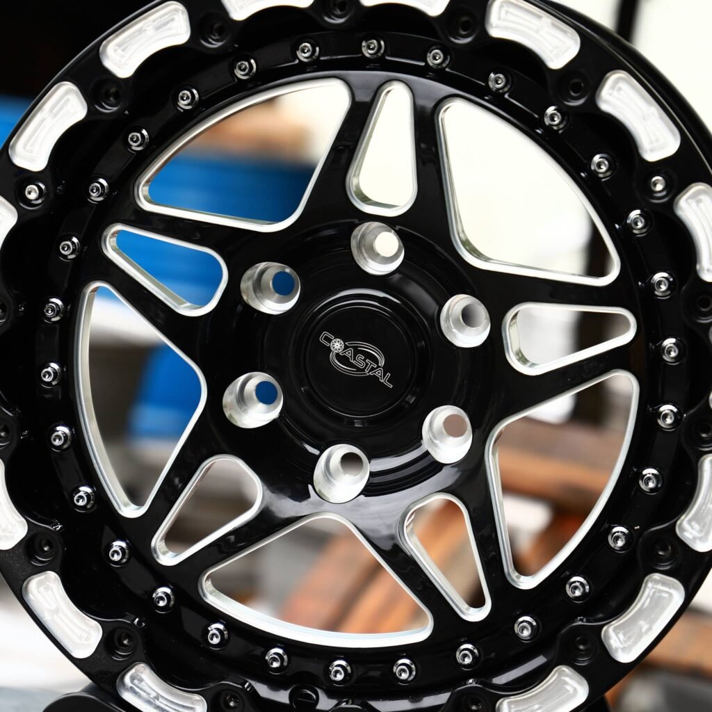 Toyota Tacoma wheels – Weld Custom Finish Beadlock, lip and barrel detail