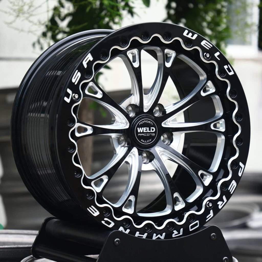 Toyota 4Runner wheels – Weld Gloss Black Racing 10-Spoke, angled view