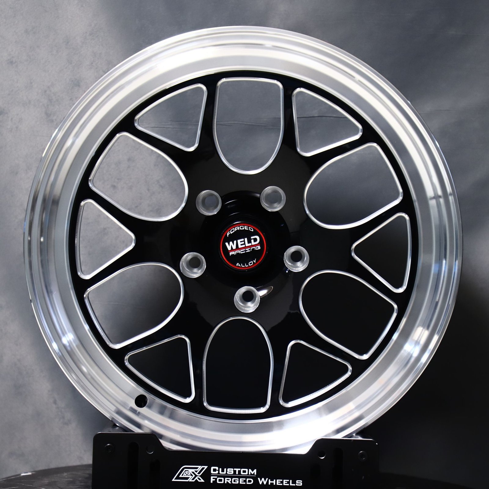 Ford Mustang wheels – Weld Racing 5-Spoke Deep Lip Mirror Milled Beadlock, front view