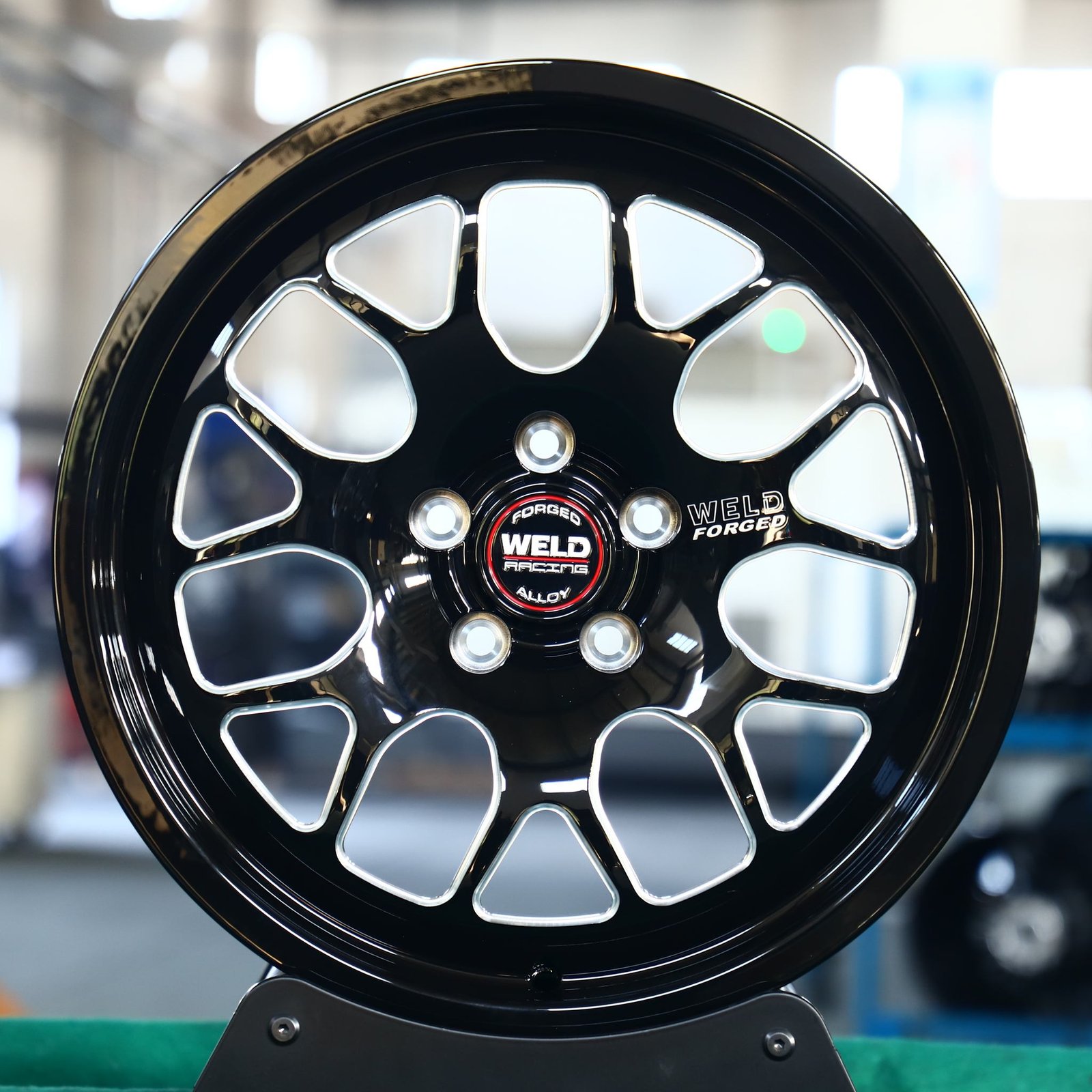 Ford Mustang wheels – Weld Racing 5-Spoke Deep Lip Mirror Milled Beadlock, front view