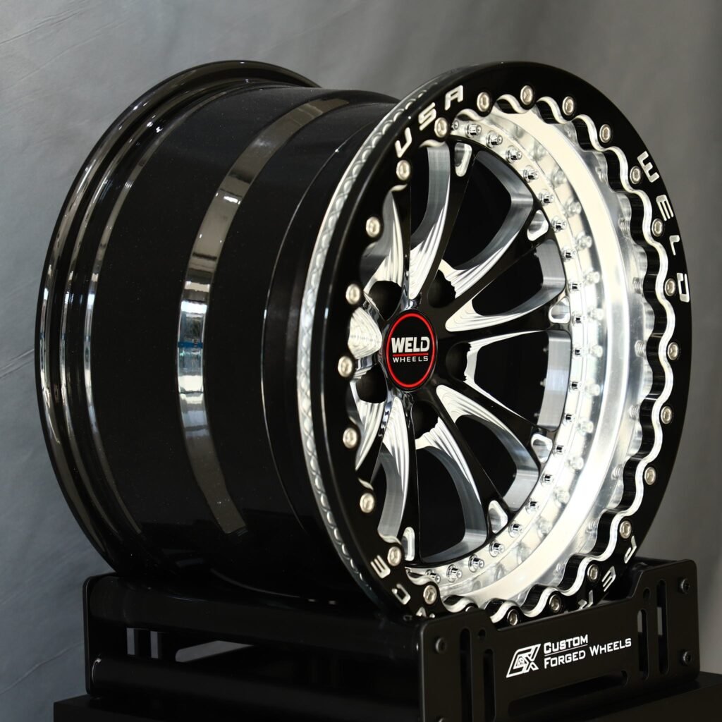 Dodge Challenger wheels – Weld Racing 5-Spoke Mirror Milled Beadlock, lip and barrel detail