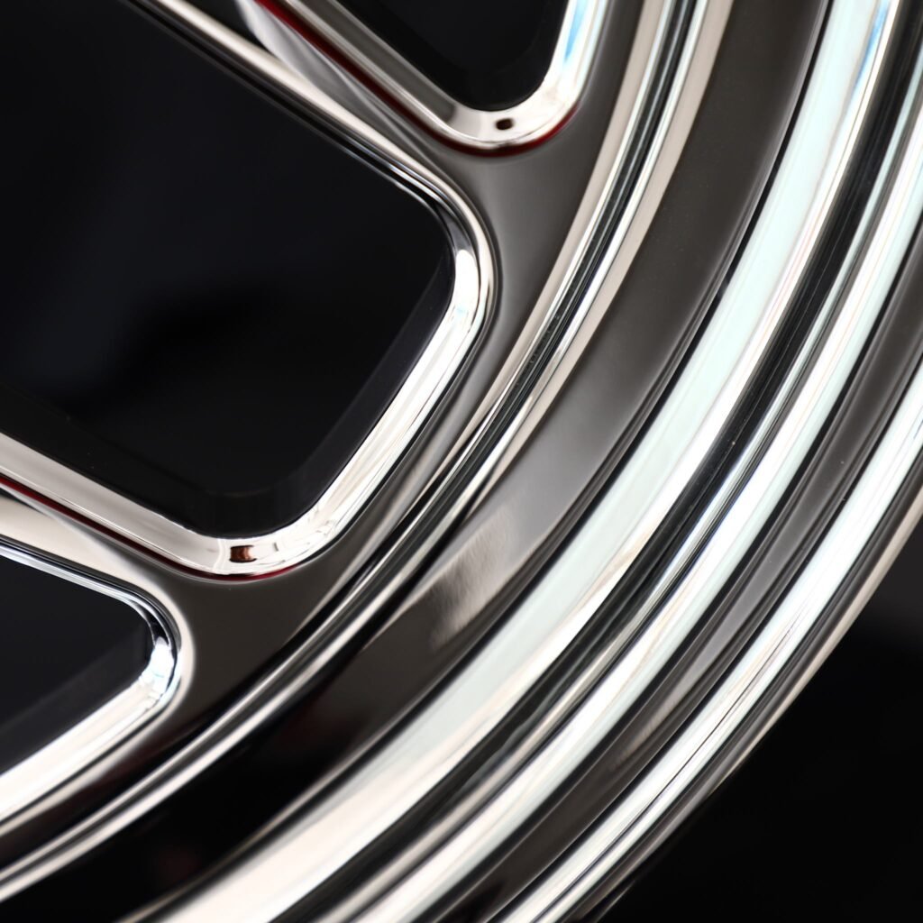 Toyota 4Runner wheels – Chrome / Red Mesh Deep Lip (Weld Racing-Style), lip and barrel detail