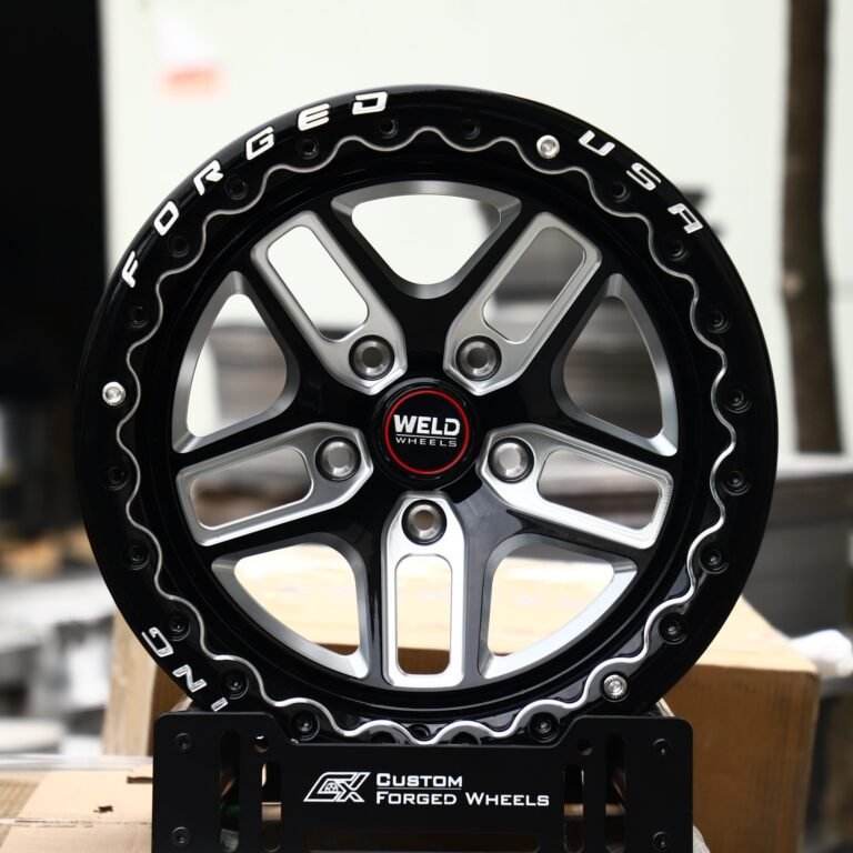 Ford Mustang wheels – Gloss Black / Machined 5 Split-Spoke Beadlock (Weld Racing-Style), front view