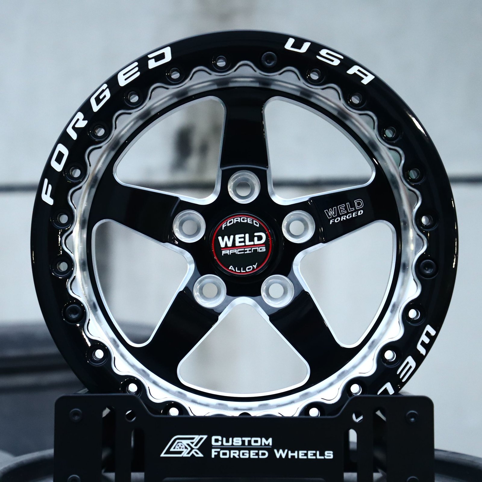Ford Mustang wheels – Gloss Black / Machined 5-Spoke Beadlock (Weld Racing-Style), front view