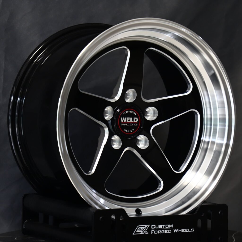 Chevrolet Corvette C7 wheels – Gloss Black / Machined 5-Spoke Deep Lip (Weld Racing-Style), angled view