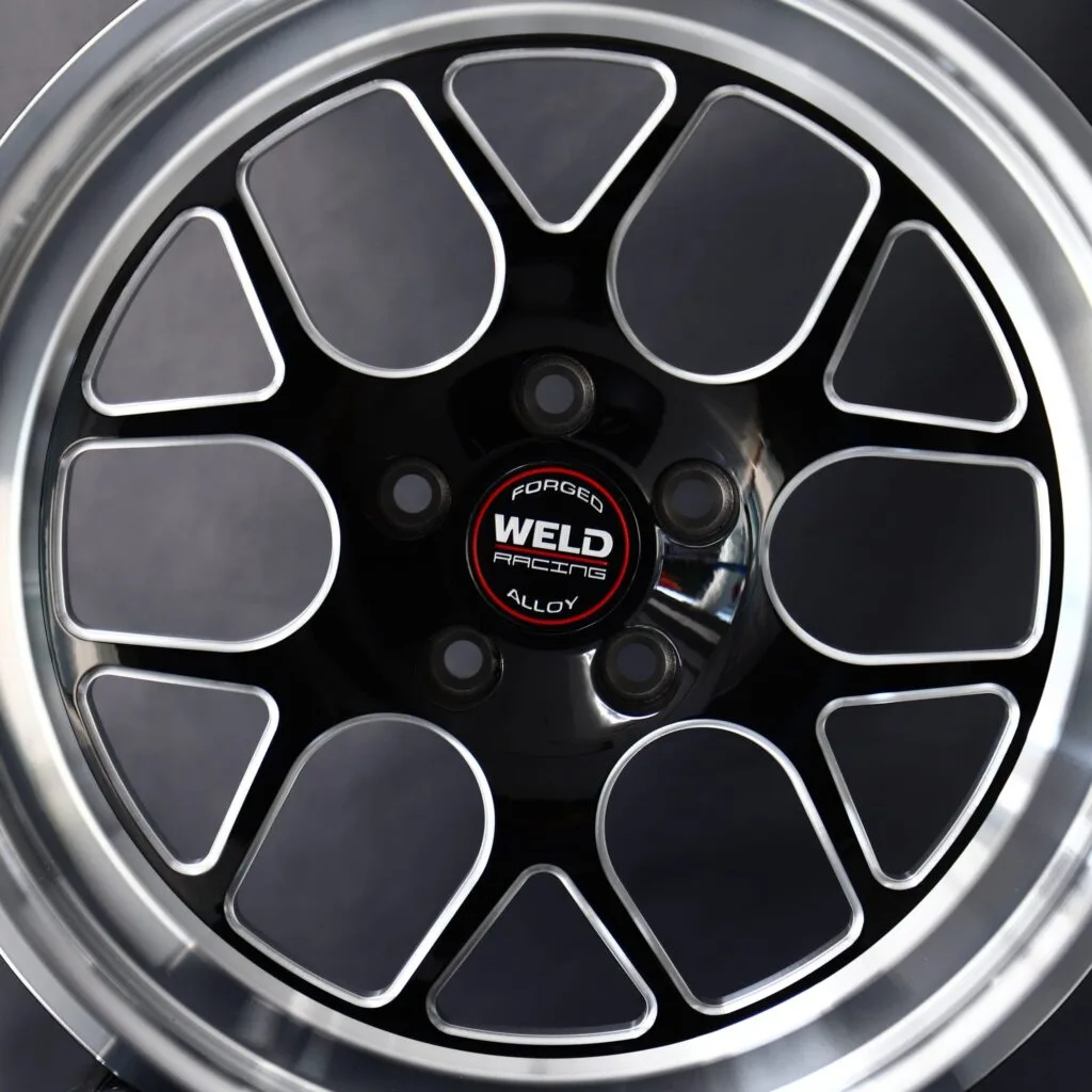 Dodge Charger wheels – Gloss Black / Machined 5 Y-Spoke (Weld Racing-Style), lip and barrel detail