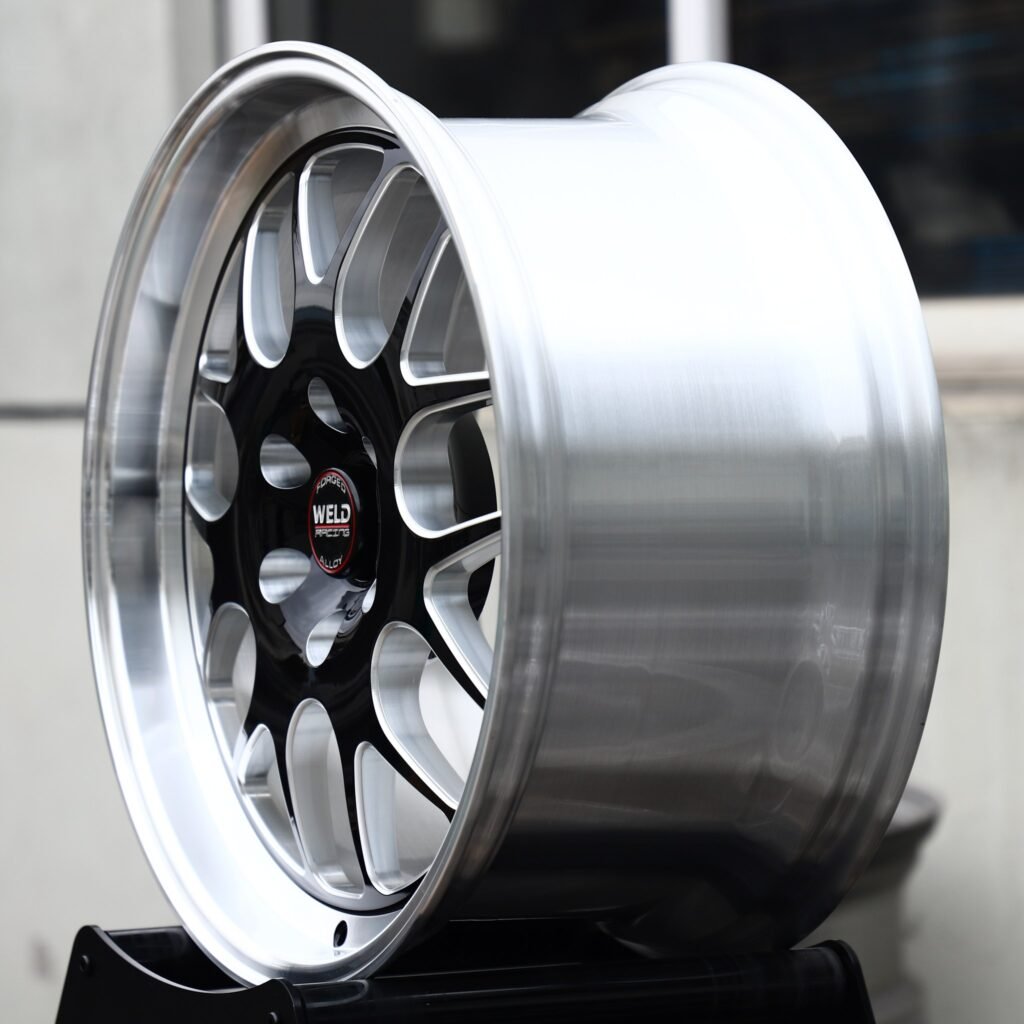 6x135 wheels – Gloss Black / Machined Mesh Beadlock (Weld Racing-Style), side view