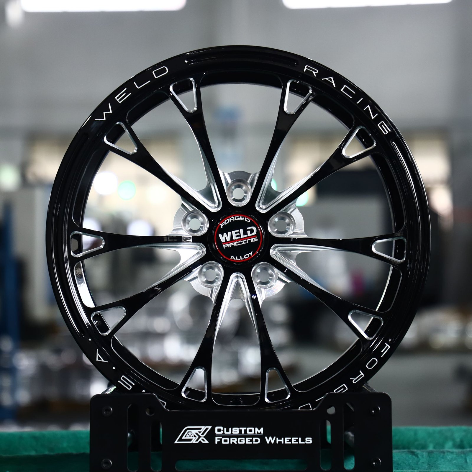 Ford Mustang wheels – Gloss Black / Machined Multi-Spoke (Weld Racing-Style), front view